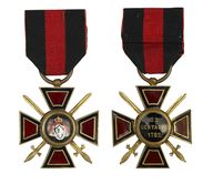 Лот №135. Знак Ордена Св. Владимира IV степени с мечами (за военные заслуги).